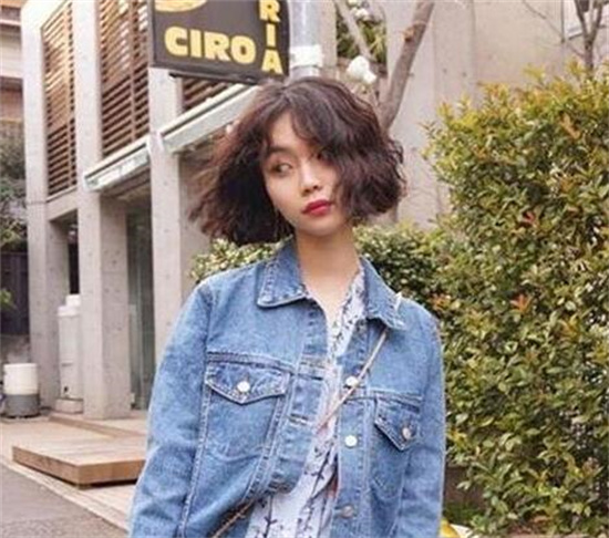 小卷短发烫发图片大全 看看哪一种最受人喜欢