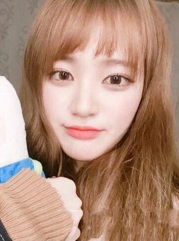 2021女生长发流行染发颜色图片大全