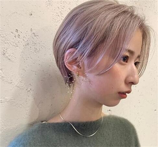 2021日系超短发图片,最适合脸大女生剪了!