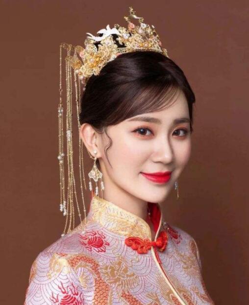 简单大气的新娘发型,更加的清新有范