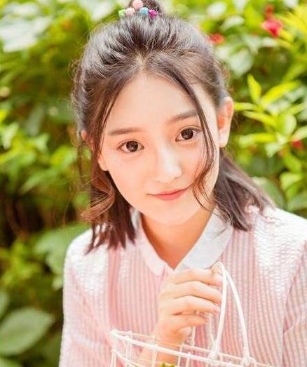 韩式发型女中长发扎法,中长发扎法怎么样才好看
