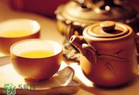 喝茶的好处和坏处各是什么？