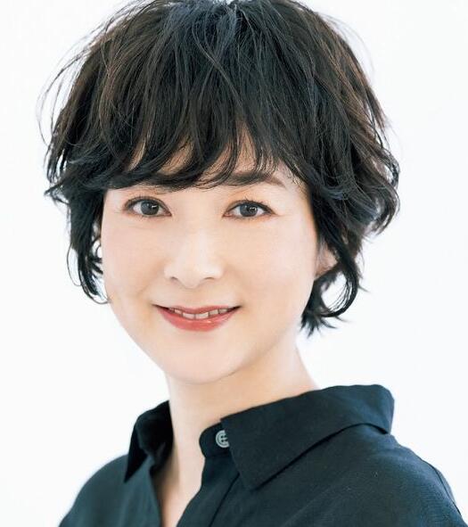 40岁一50岁女最新发型造型,精致个性又减龄