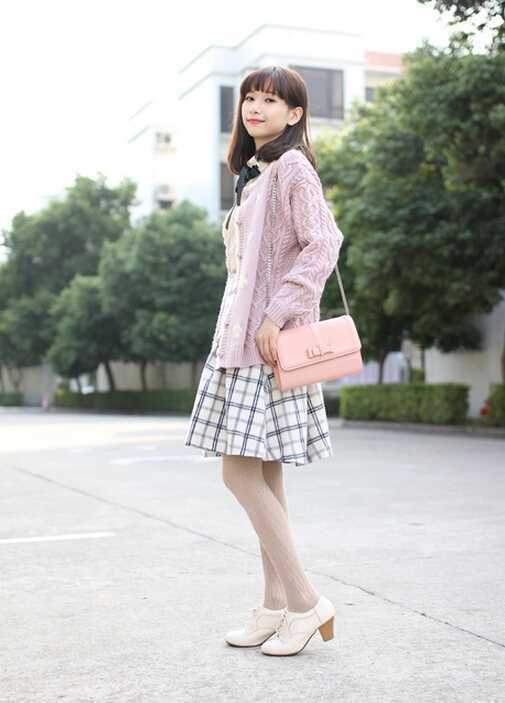 淑女齐肩内扣中长发发型图片