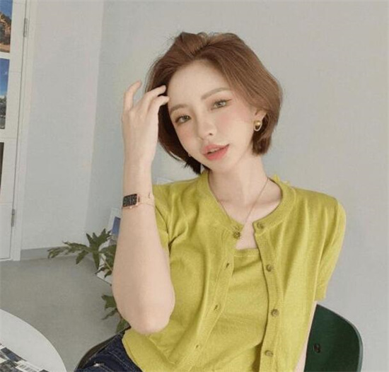 短发女韩式层次感的图片 这些短发任你挑选