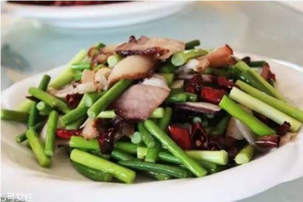 腊肉怎么炒好吃又简单 腊肉的做法