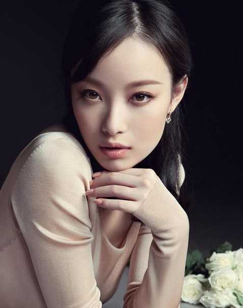 甜靓女生必备流行中长发发型图片