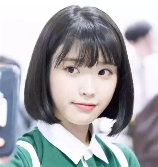 萌妹子短发发型图片 萌妹子短发任何打理得迷人
