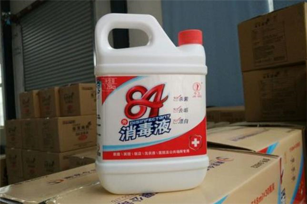 84消毒液喷在房间对人有害吗 84消毒液多久挥发干净