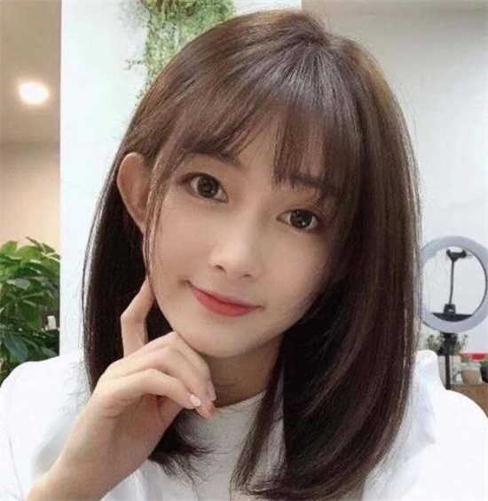 直发锁骨发发型大全 剪了直发以后都变好看了