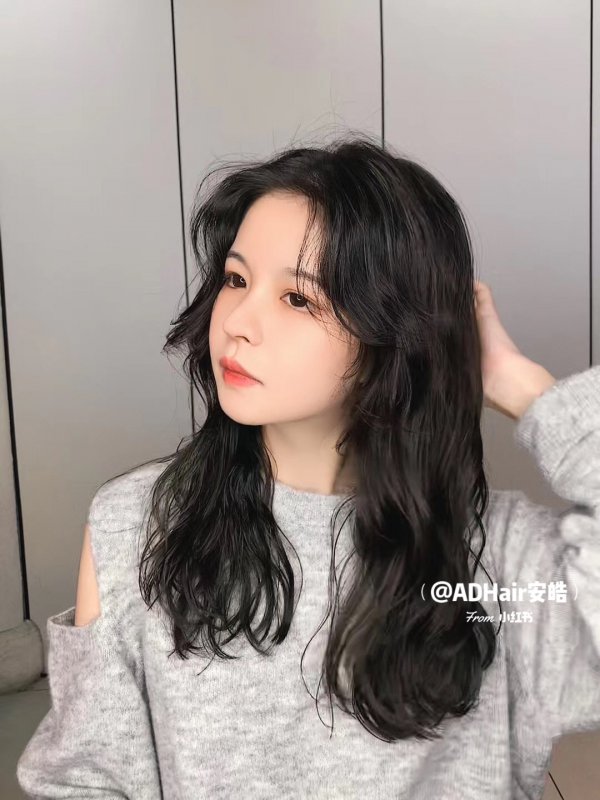 中长发慵懒木马卷 减龄又不小女人 不小众