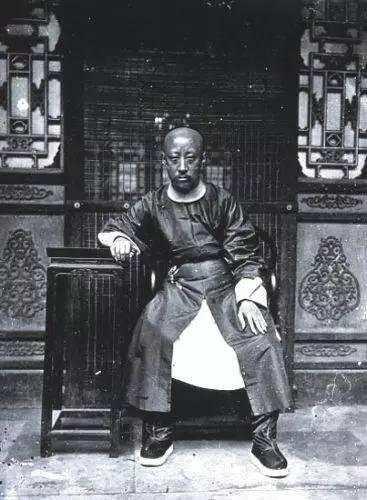 清末贝勒烂大街是什么梗，清末有多少贝勒？