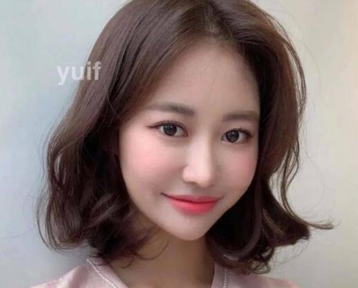 减龄锁骨发型2021,不容错过的锁骨发发型