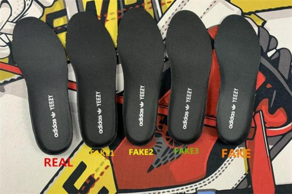 yeezy350黑生胶真假对比 椰子350黑生胶真假鉴定