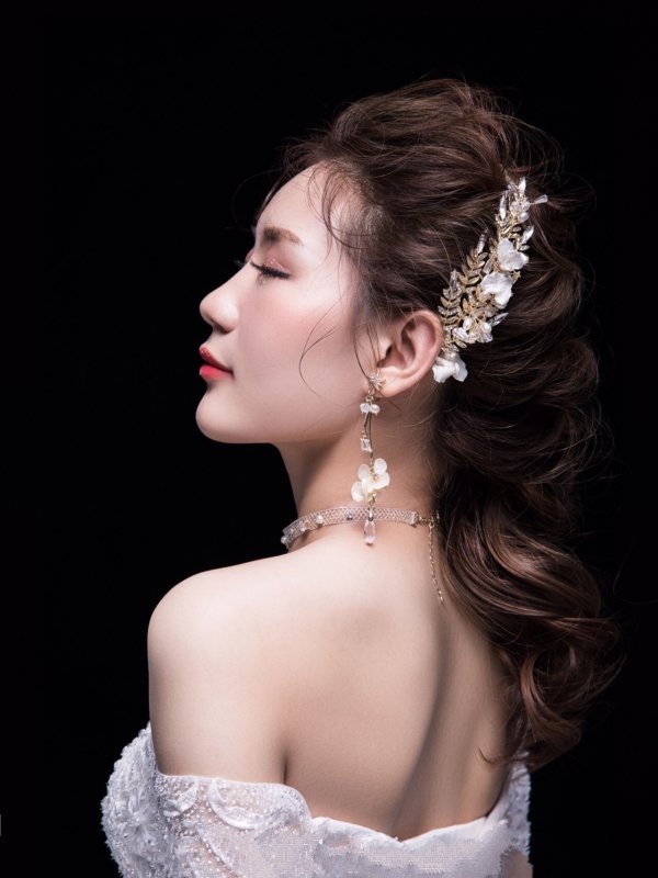 准新娘们你真的了解自己适合什么发型嘛