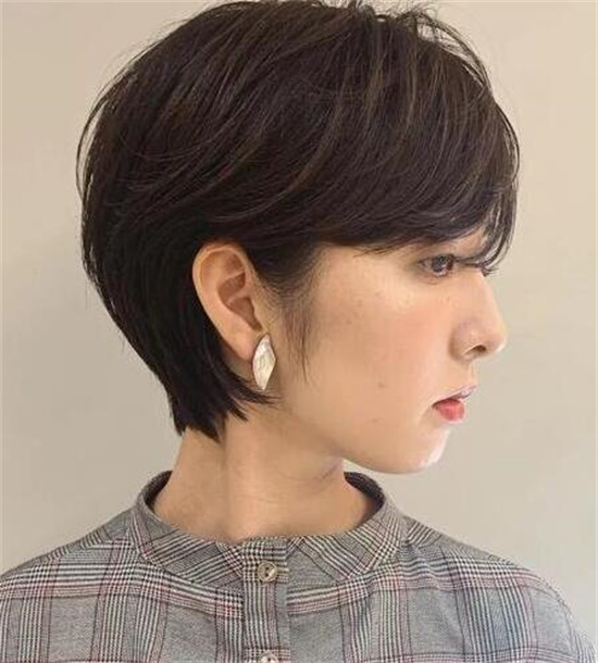2021夏天短发发型女 女生短发你知道几种？