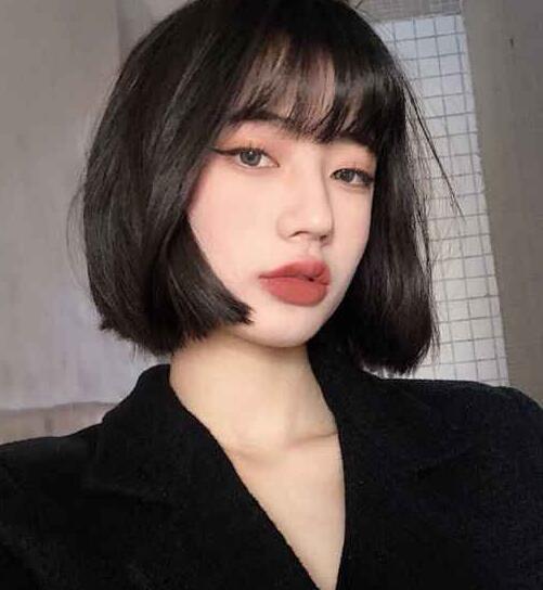 时尚发型女2021流行发型,超显气质又好看的短发发型