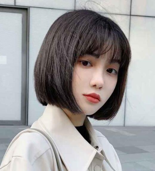 时尚发型女2021流行发型,超显气质又好看的短发发型