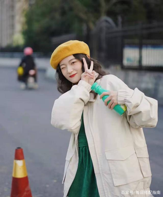 为什么你戴“帽子”显土气？3种款式、2个技巧，教你搭出时髦感！