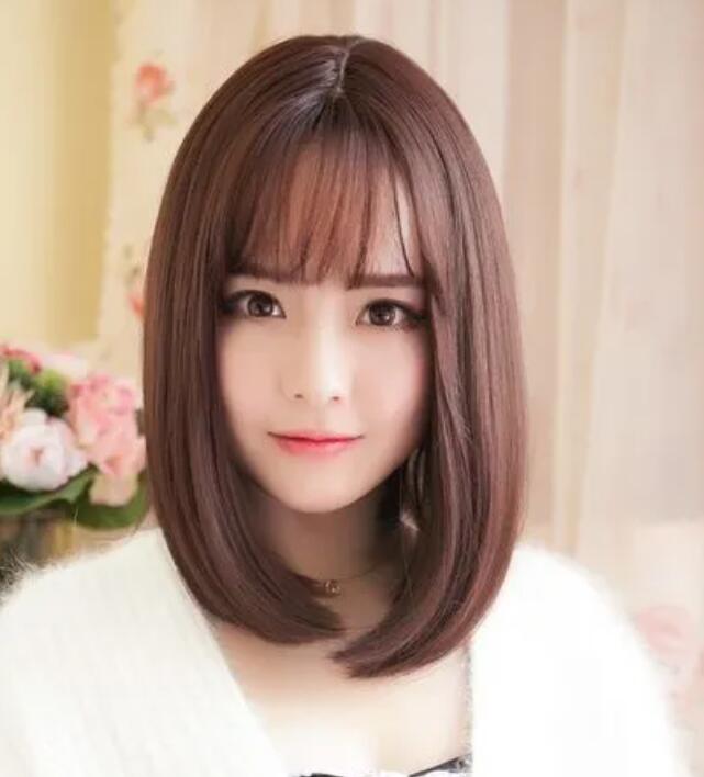 现在最流行的直发烫,试试看就知道有多适合你了