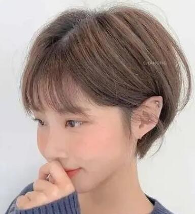 2021短发最新发型女,女生最流行的发型之一