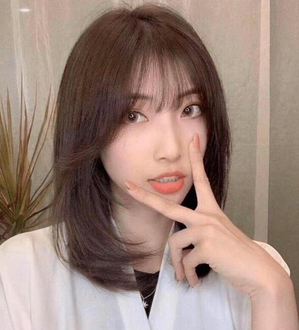 锁骨发型2021年最新款女,最近超火的锁骨发发型