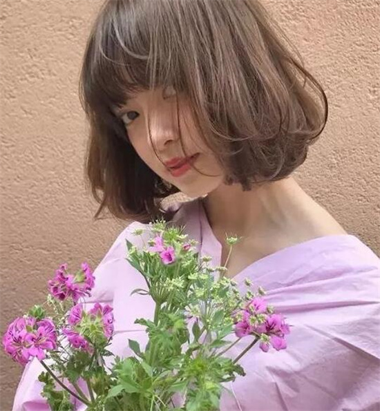 日系慵懒卷发发型,女孩真的会后悔的发型