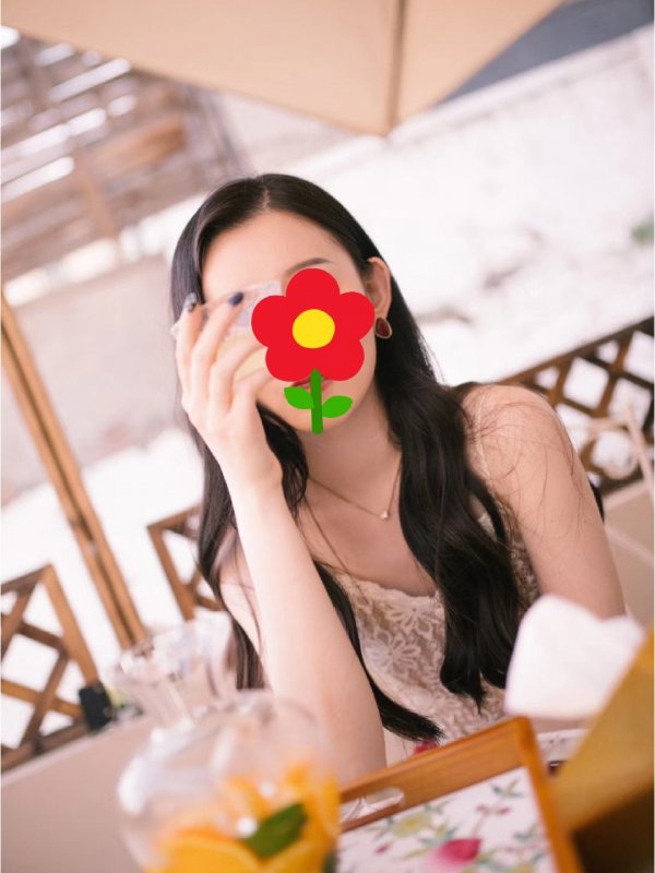 为了拍照，我也是拼了！大家看头发哦！~~~