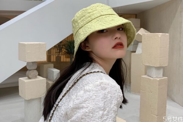 普通帽子防晒效果好吗 专业防晒帽防晒效果更好