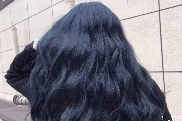 漂发剂弄到手上怎么办 漂发剂弄到衣服上能洗掉吗