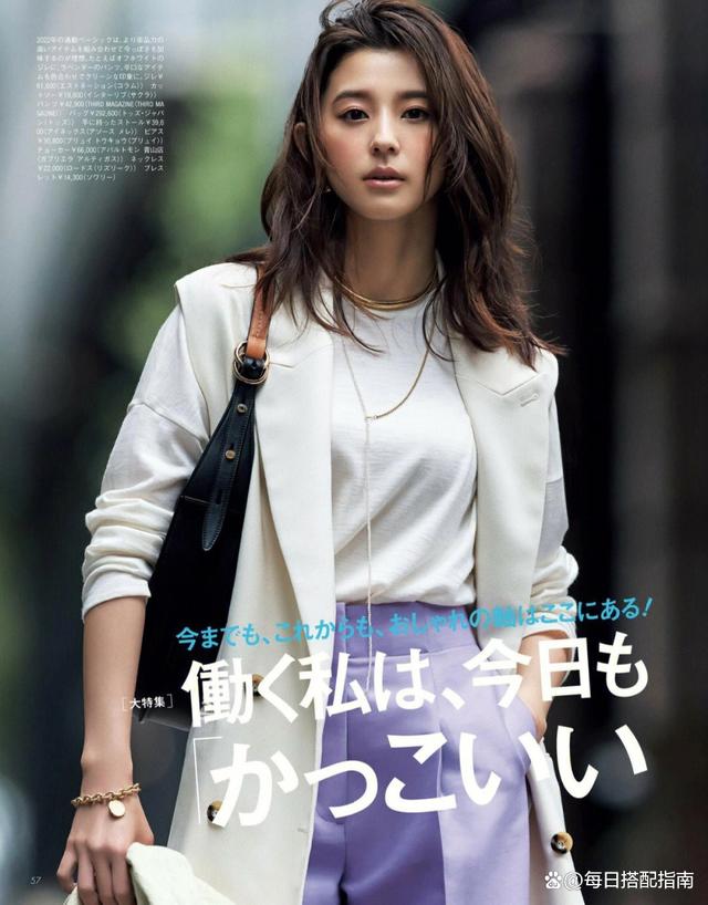 今秋流行这“4件上衣”，搭裙子、裤子都好看，而且还不挑人，很值得去选择。