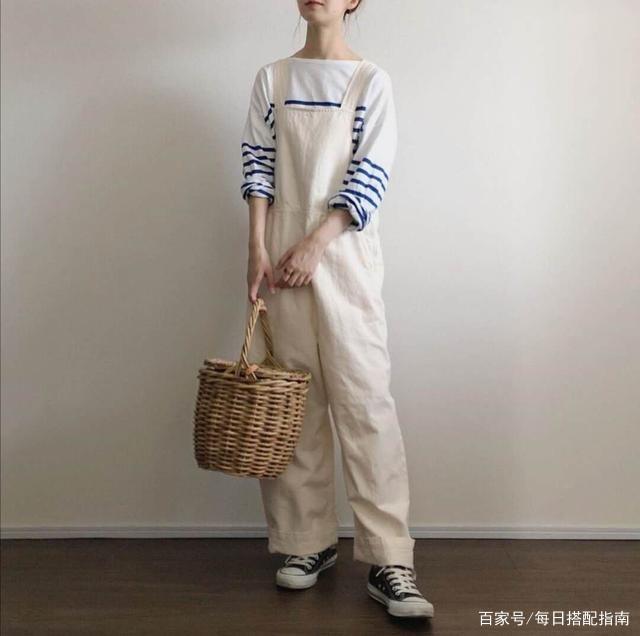 夏末初秋上班穿搭没灵感？送你3个“穿搭思路”，不费时更精致！