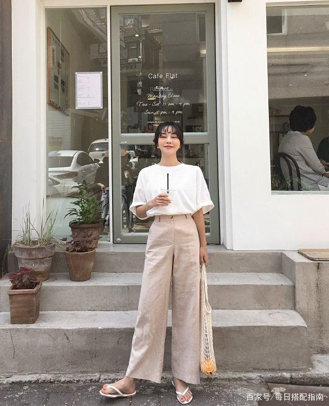 身高160左右的女生，建议多穿这几种单品，提升高级感又不显矮！