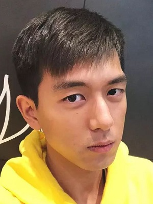 李现的发型怎么剪 李现的发型大背头