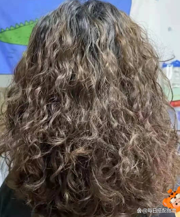 今年流行的这3款发型，虽火但真的难驾驭，颜值再高也别盲目跟风！