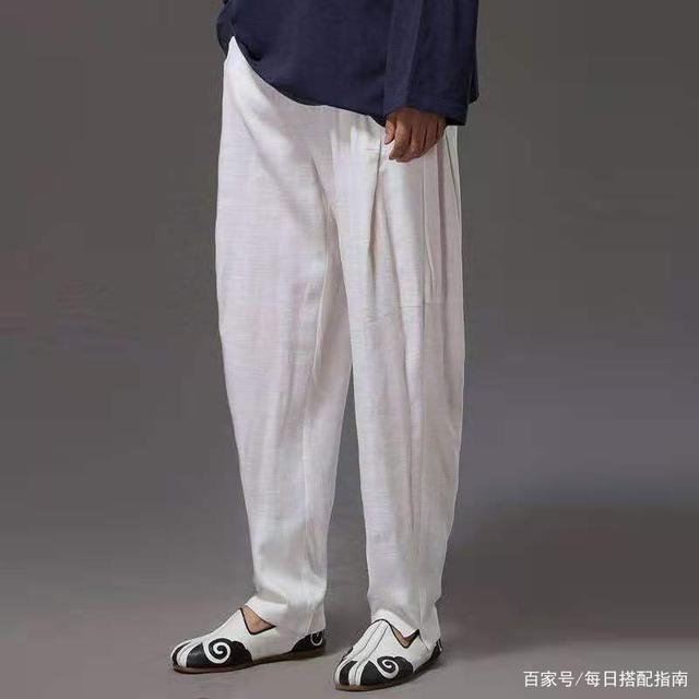 女人不管多少岁,入秋穿裤子谨记这“4不要”,显胖显矮还没气质! 女人不管多少岁,入秋穿裤子谨记这“4不要”,显胖显矮还没气质!