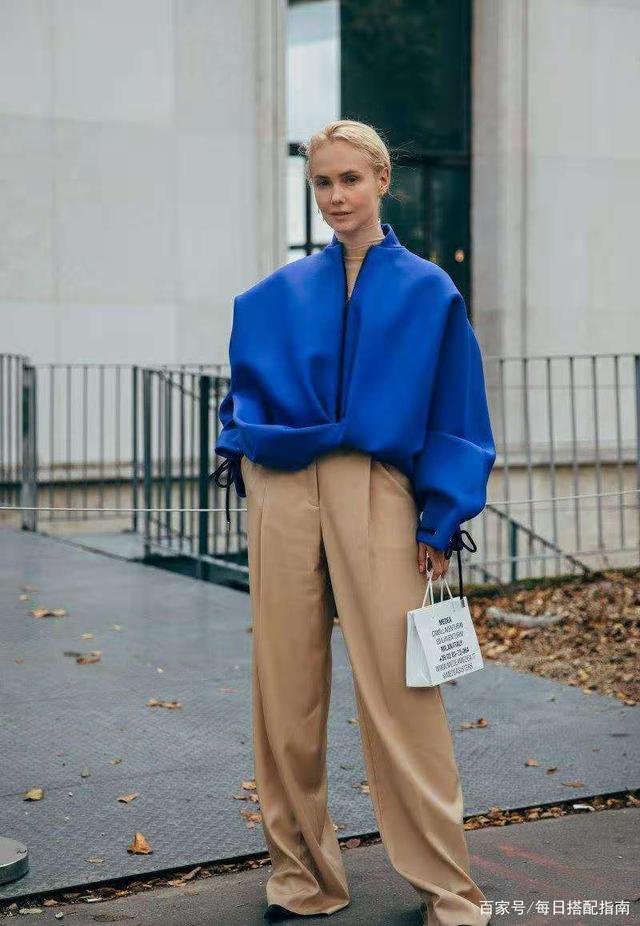 女人不管多少岁,入秋穿裤子谨记这“4不要”,显胖显矮还没气质! 女人不管多少岁,入秋穿裤子谨记这“4不要”,显胖显矮还没气质!