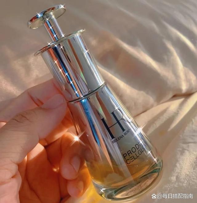 让人心甘情愿买单的4款“贵价精华”，到底有什么不一样？