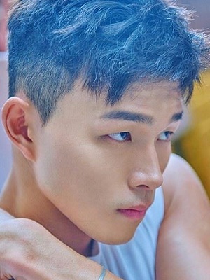 男士干净利落清爽短发发型  夏季男士短发必备