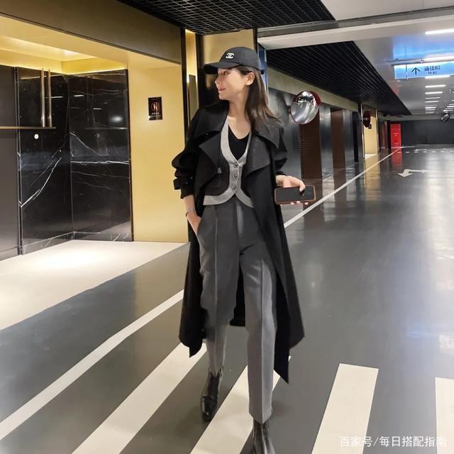 早秋还在纠结穿什么？从选款到配色，这份“搭配指南”请收好！