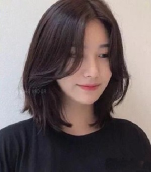 脸大的女生适合什么发型  比较遮肉的发型推荐