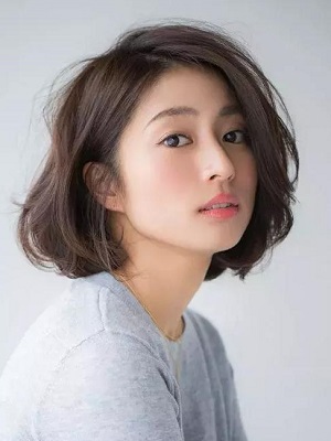 2022年女生流行发型  超时尚的短发发型图片