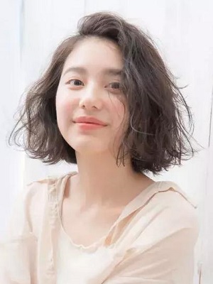 2022年女生流行发型  超时尚的短发发型图片