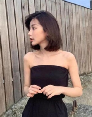 最流行的短发发型图片女2022  适合大脸的短发发型图片