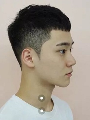 2022年男士新发型  男生发型图片2022潮流短发