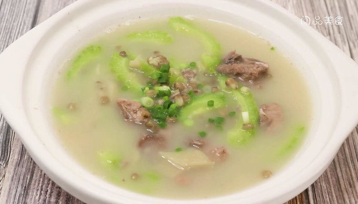 绿豆苦瓜炖脊骨的做法 绿豆苦瓜炖脊骨怎么做好吃 
