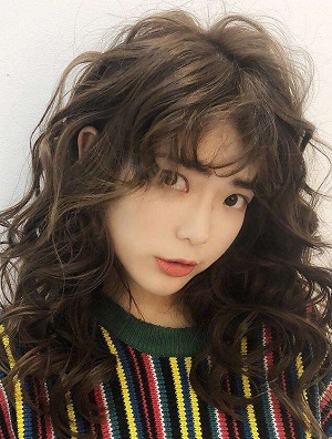 羊毛卷适合什么脸型?  羊毛卷适合什么发型图片女