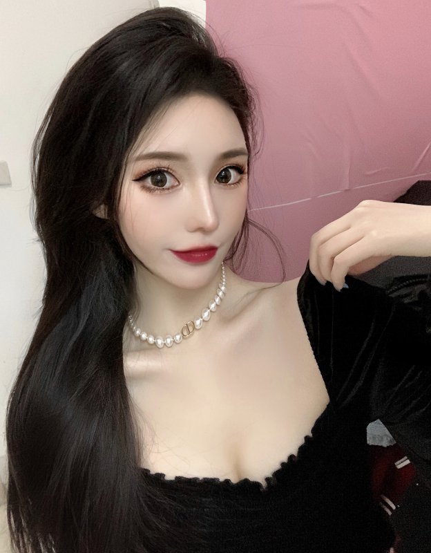 养成校园剧女主版黑长发量（超心机显纯