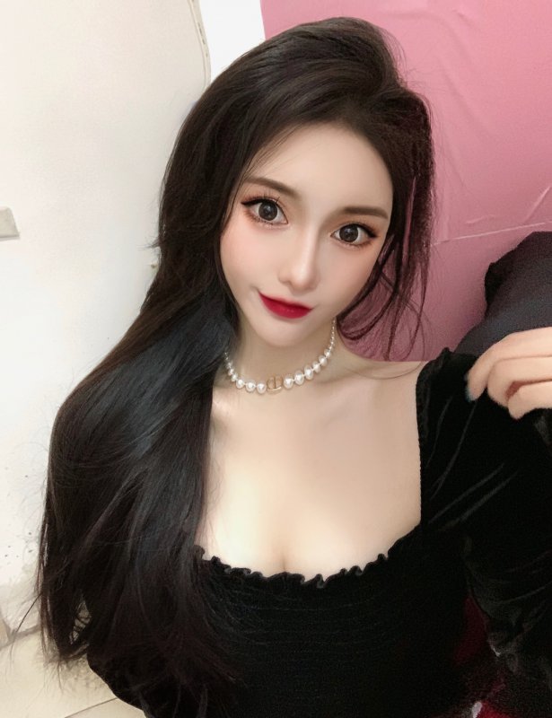 养成校园剧女主版黑长发量（超心机显纯
