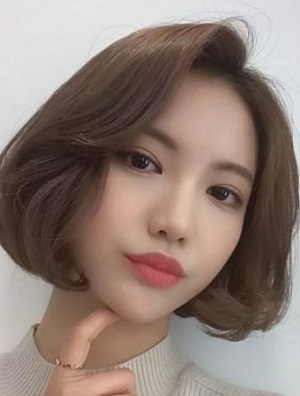 显嫩更甜美的齐肩短发推荐 2022最流行的齐肩短发内扣 